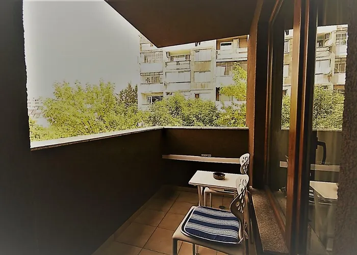 St. Seraphim's Appartement *