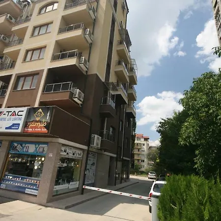 Appartement St. Seraphim's *