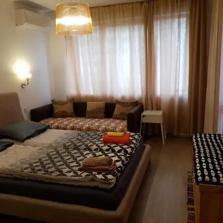 Appartement St. Seraphim's *